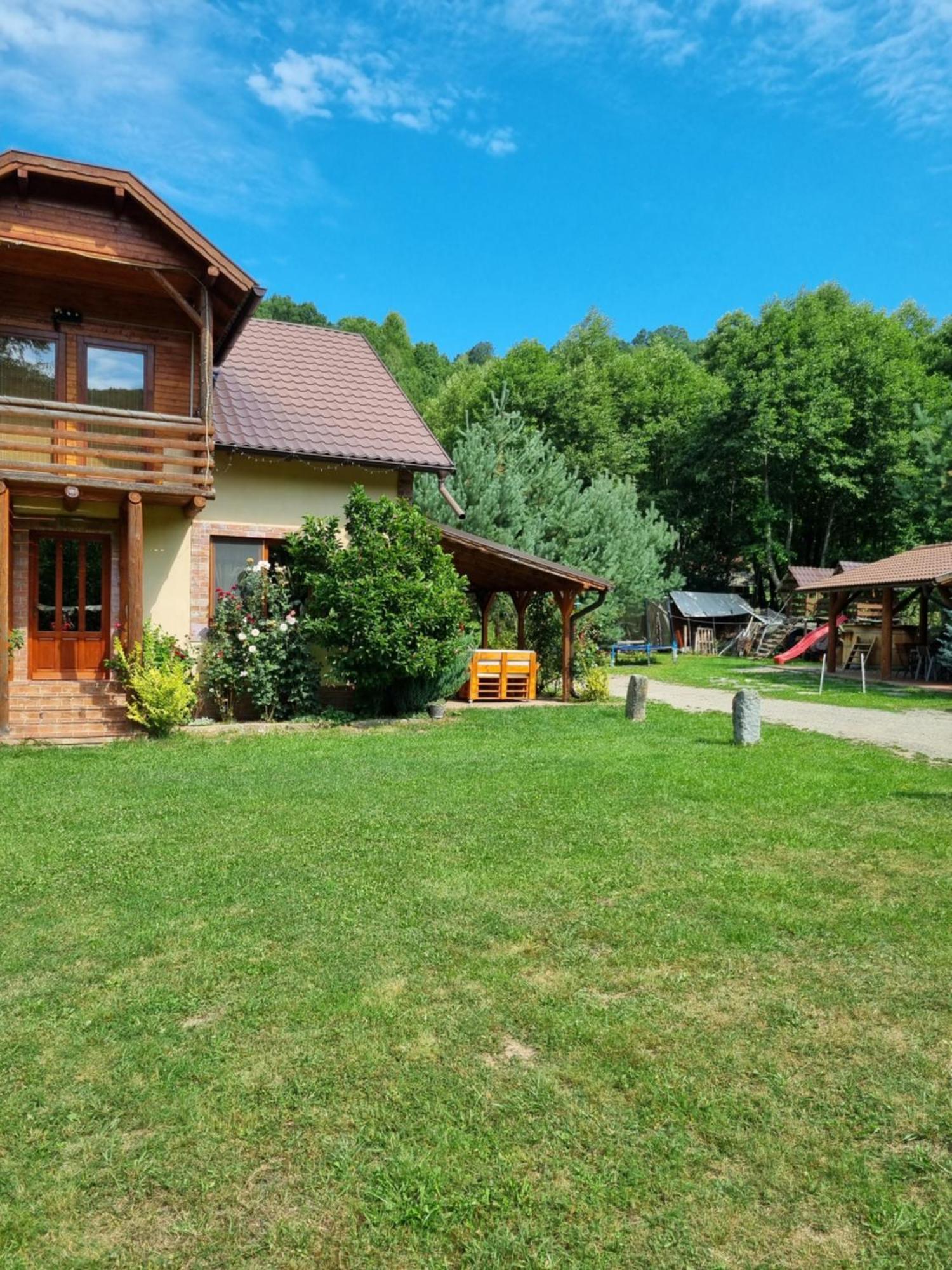 Katalin Kulcsoshaz Hotel Baile Chirui Bagian luar foto