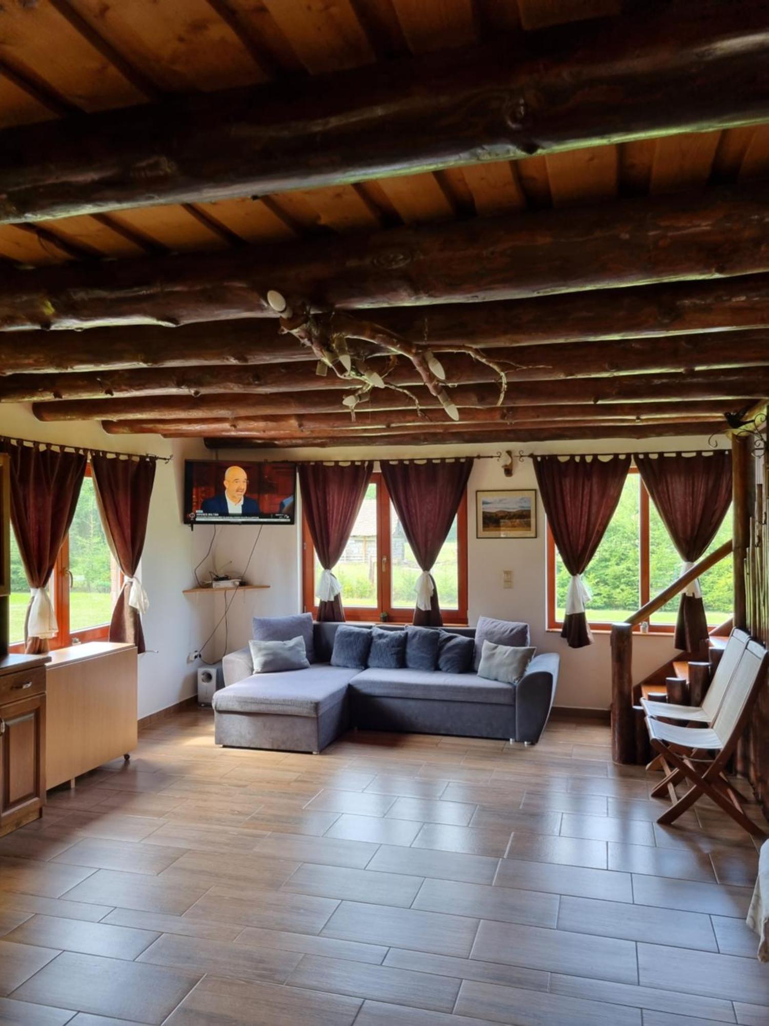 Katalin Kulcsoshaz Hotel Baile Chirui Bagian luar foto